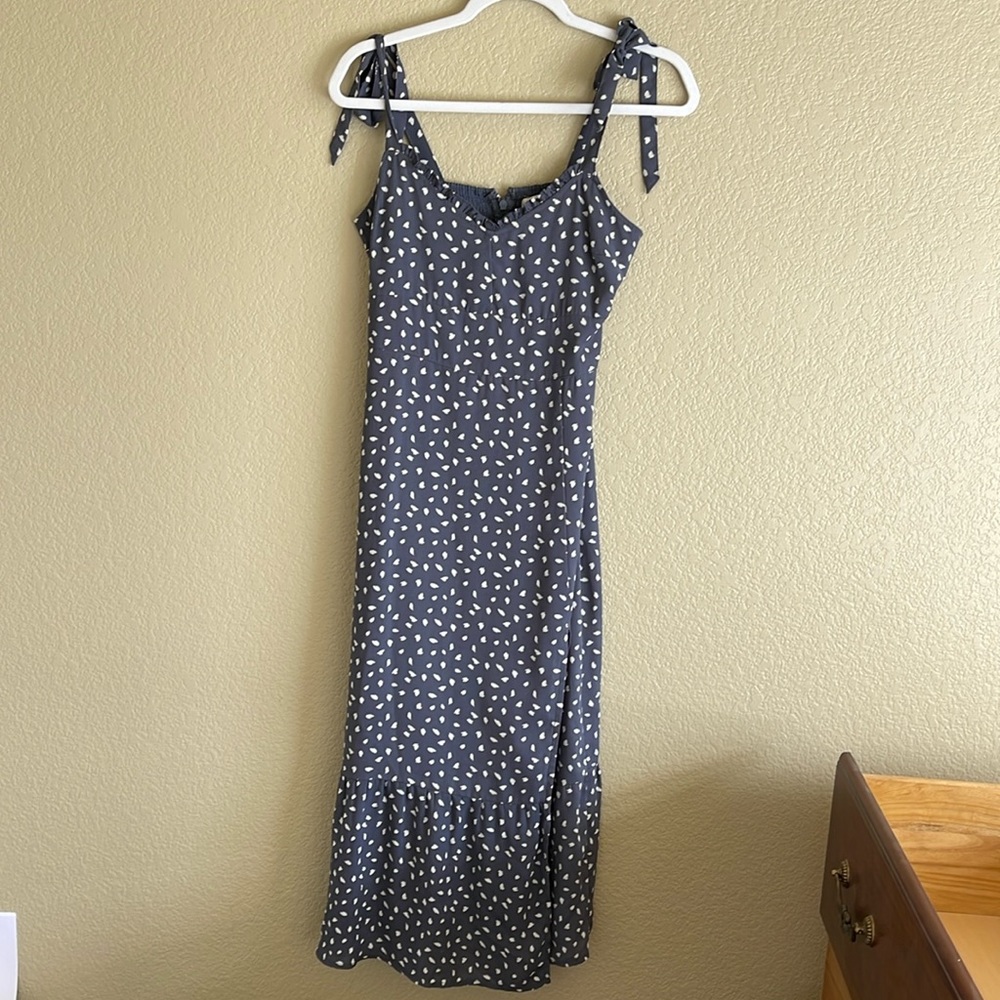 Abercrombie & Fitch Tie strap midi dress, S